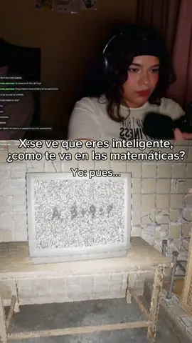 La más inteligente 🤓☝️. #game #clips #estudiantes #university #universidad #humor #matematica #clipsdetwitch 
