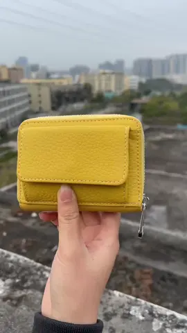 Rfid card holder #cowhide #cardholder #genuineleather #rfidwallet #wallet 