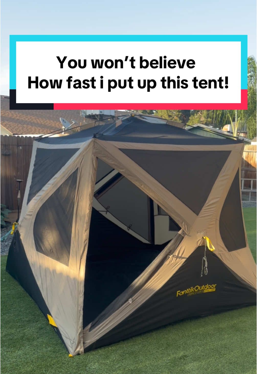 Crazy how fast this tent goes up #tent #popuptent #campinghacks #campingtent #campinglife #fanttik #fy #fypシ 
