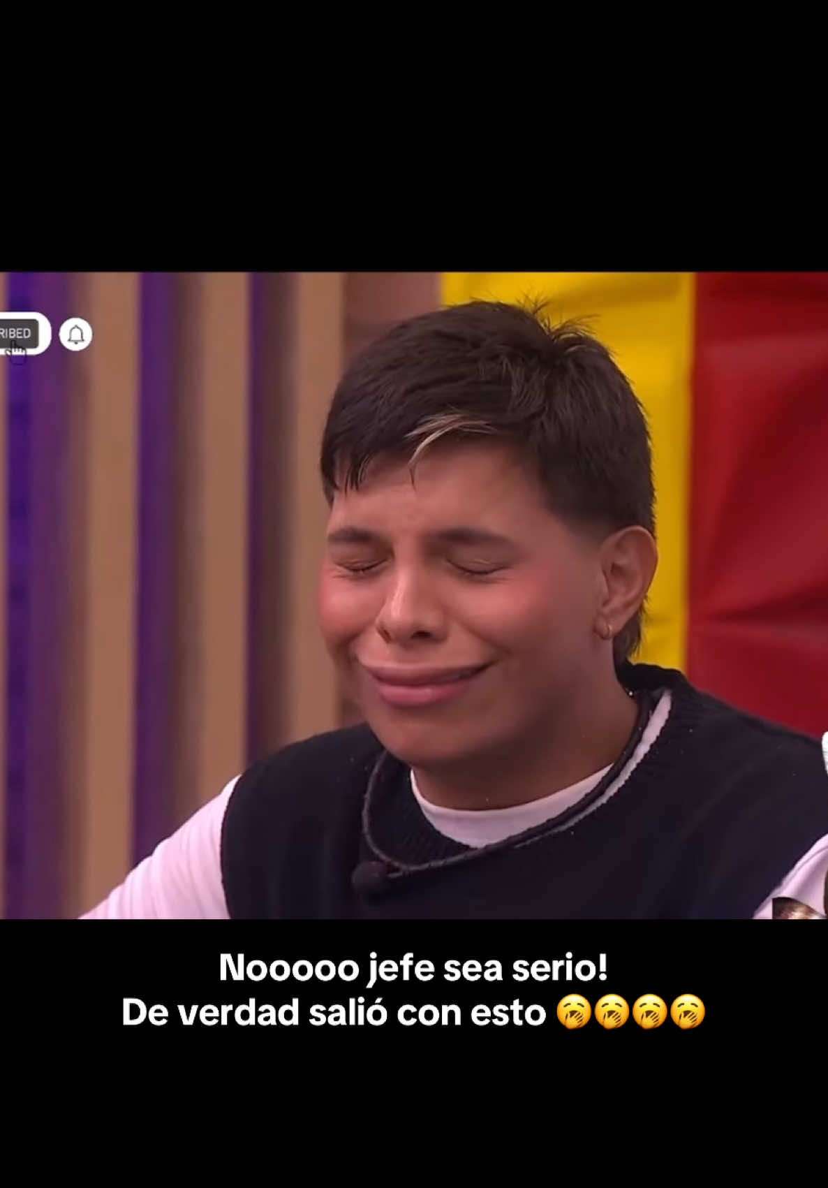 Este jefe de verdad que para unas cosas si tiene autoridad y para otras se hace el yo no veo 🥱😩 #casadelosfamososcol #lacasadelosfamososcol2 