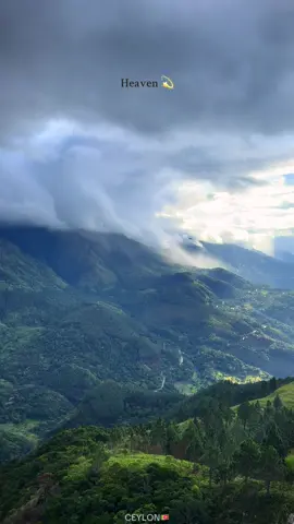 Heaven 💫 #fyp #srilanka #srilankan_tik_tok🇱🇰 #nature #fyppppppppppppppppppppppp #sky #samanalawewa #wangedigala 