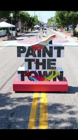 Taking Mardi Gras To the STREETS #grecopaintworks #fypp #stcharles #streetart #mural #muralist 