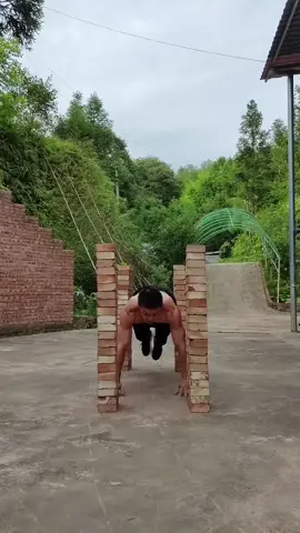 Chàng trai tài năng làm đều không tưởng#xuhuong #hanbanhbao🐸 #tiktokgiaitri #viralvideo