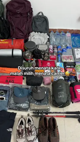 Diajak masak2 di gunung langsung meluncur aku mah, perkap lengkap logistik aman😋 Kalau spill apa aja yg dibawa ke gunung rame ga ya?🧐 #pendakifomo #gunung #naikgunung #fyp 