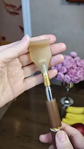 Cây gậy gãi ngứa lưng, kéo dài, thu gọn tiện lợi #caygailung #gaygailung #gaygailungthugon #caygaingua #xuhuong #dodungtienich 