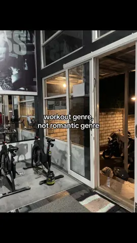 kalau bisa dua duanya kenapa harus 1 🗿#fyp #foryoupage #masukberanda #gym #olahraga #workoutmotivation #gymrat #GymTok 