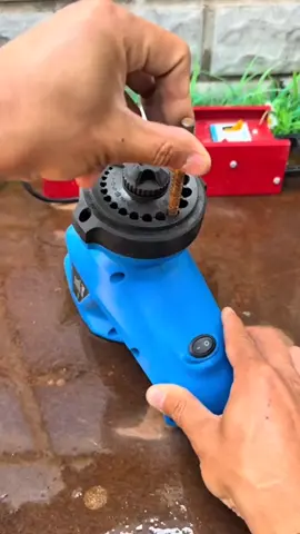 เครื่องมือลับคมดอกสว่านไฟฟ้า​