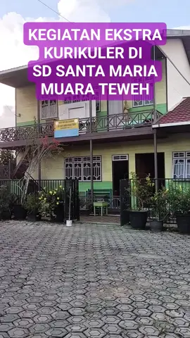 SD SANTA merupakan salah satu sekolah swasta tertua dan terbaik di kota Muara Teweh. Disiplin tinggi yang diterapkan oleh pihak sekolah menghasilkan lulusan alumni yang hebat dan berkualitas. Kini alumni SD Santa Maria tersebar diseluruh Indonesia bahkan mancanegara, mereka mengabdi dan berkarya sesuai dengan kompetensi dan disiplin ilmunya masing-masing. #fyp #reel #kalteng #baritoutara #muarateweh