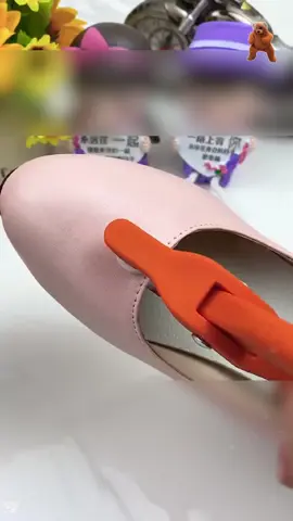 ตั้งแต่มีเซ็ตล็อค 5 ตะขอนี้ ก็ไม่ต้องไปร้านซ่อมรองเท้าหรือเสื้อผ้าอีกแล้ว