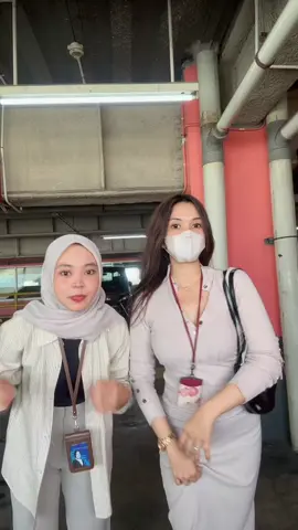 kerja say kerja di tgl merah hahahha