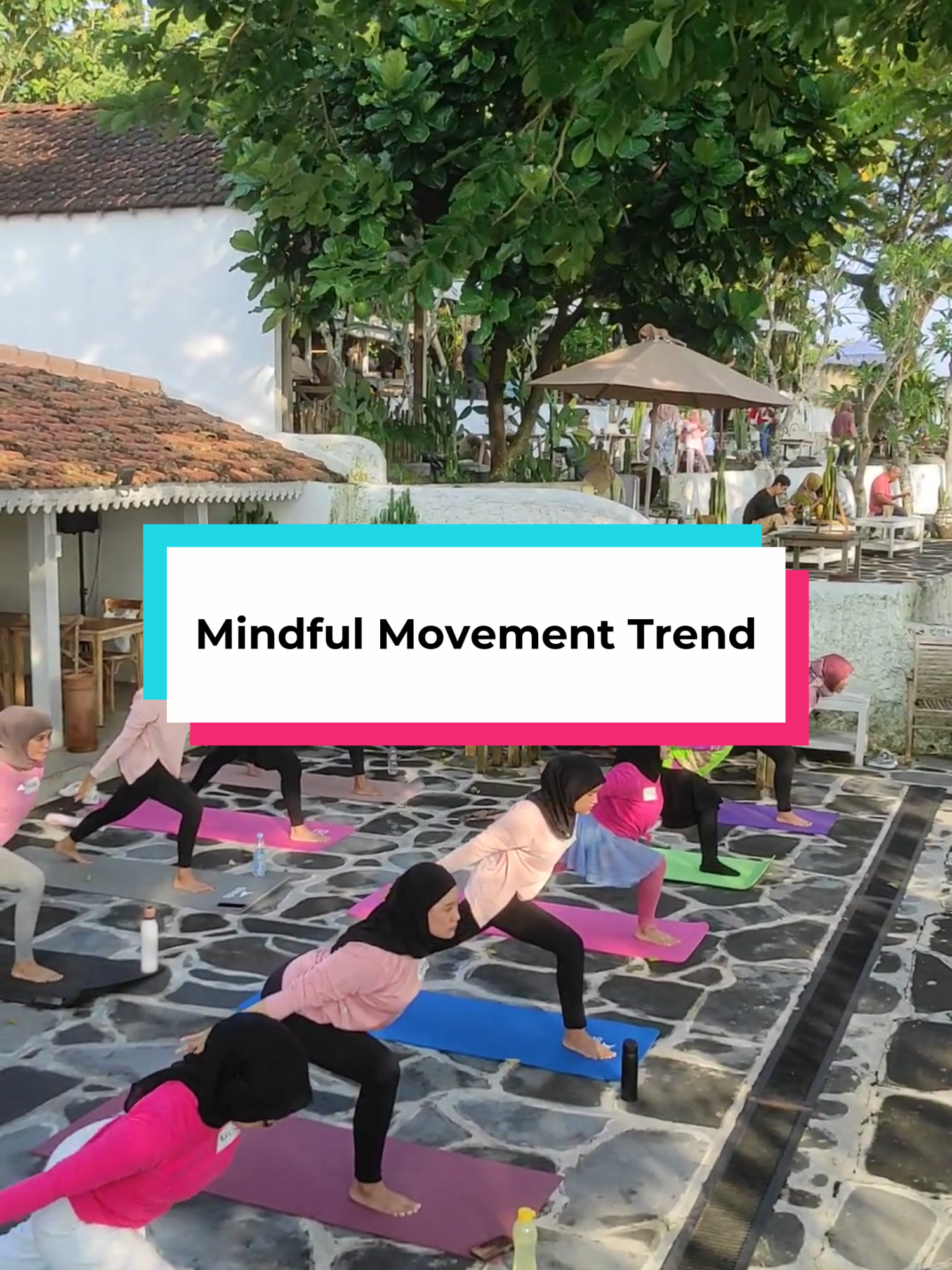 Siapa yang mau ikut yoga sambil mendengarkan angin, merasakan matahari, gerakan yoga pagi di Suwatu bikin kita makin connected dengan alam🌿.  #HealthyHabits  #NatureTherapy #MindfulLiving#yogaoutdoorjogja #yogaoutdoor #wellnessjogja @suwatu.by.milandbay @suwatu.villa @dinaspariwisatasleman