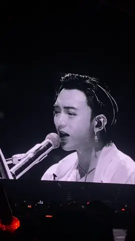 Tháng năm - SooBin #soobin #allrounder #soobinliveconcert #concert #ilovetiktok 