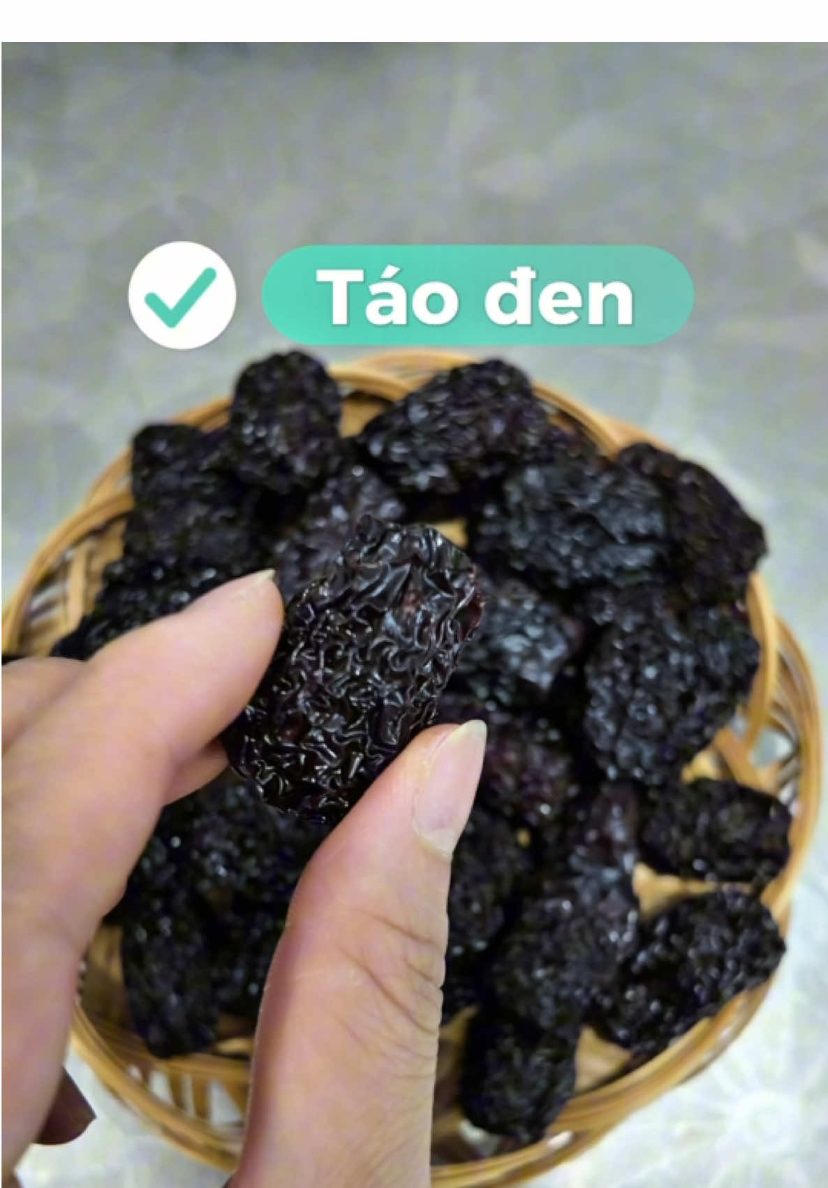 Táo đen - táo tàu … hương vị của tuổi thơ nhớ mãi #taotau #taoden #suckhoe #duongnhan #depda #bohuyet #xuhuong #tiemtrahanhphuc #bokhihuyet #giatricuocsong 