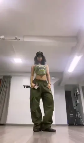 LikeJennie(remix)🔥 Dc:@kimmiiz.official #trend #fyp #foryoupage #dance#jennie#dancer#fakebody#fitcheck #07 