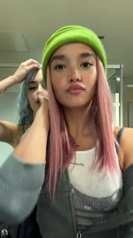 Wig night don’t play 