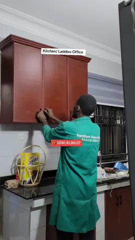 🇺🇬 0741.41.80.07 #furnituremountain #ugandafurniture #furnitureinkampala #KitchenCabinets #wardropes #furnitureinuganda 