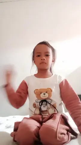 tik tok ala² Yumna..🥰