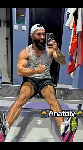 🥷Anatoly🥷#anatoly #gym #prank#weightlifting #bodybuilding #natural
