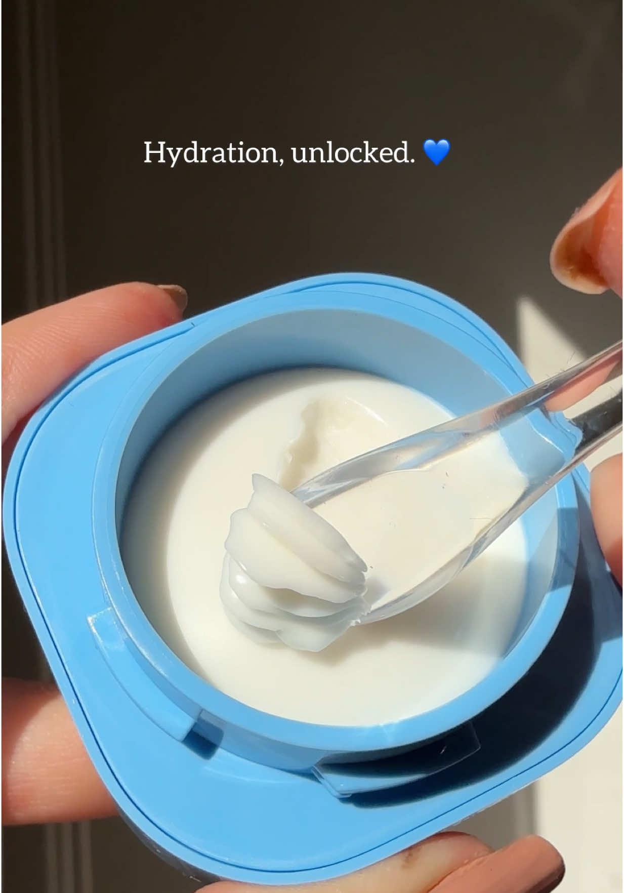 Unboxing hydration 💧✨ Say hello to hydrated skin with the Laneige Water Bank Hyaluronic Blue Cream. @Laneige Official Store @SEPHORA AUS + NZ  Laneige, Water Bank, Hyaluronic Cream, skincare routine, hydration boost, glass skin, K-beauty, skincare reel, moisture, blue cream, dewy skin, first impressions, unboxing skincare, glow up #SkincareRoutine #LaneigeLove #GlowUp #Laneige #WaterBank #HyaluronicCream #SkincareRoutine #HydrationBoost #GlassSkinGoals #KBeauty #SkincareReel #MoistureMagic #BlueCream #DewySkin #FirstImpressions #UnboxingSkincare #fyp #teamwork #asmr #asmrskincare #asmrskincareeddition 