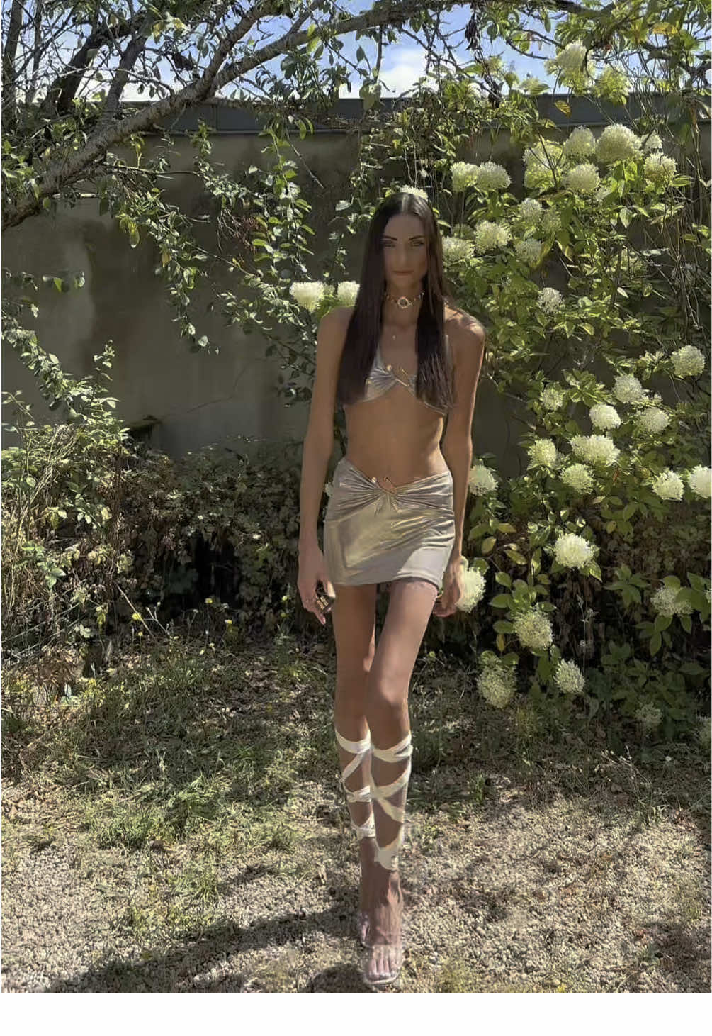 Bonjour ensoleillé et bon week end 🤍#pourtoi #outfitoftheday 