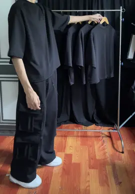 လွင့်🔥 Instock boxy tee & cargo 🔥 📍လည်ပိတ် အသားကောင်း crop design နဲ့ လုံးဝ မိုက်တဲ့ crop tee လေး နဲ့ 📍ဆိုဒ်ပွ ဒဲ့ပွကိုမှ ပေါ့”ပါး”နဲ့ရှယ်ဖြုတ်လို့မိုက်တဲ့ Double pocket cargo ကော instock ရပါပီခဗျ🔥 📍price -နှစ်သောင်းကျော် 📍size - Free Viber - 09780307815 Tele  -  09758972217 Page-  MOCHI ဆက်သွယ်မှာယူနိုင်ပါတယ်ခဗျ #outfit #boxytee#cargopants #vibe #crop #foryou #fyp #tiktokmyanmar #တန်တန်လေးနဲ့သာယူ #foryoupage 