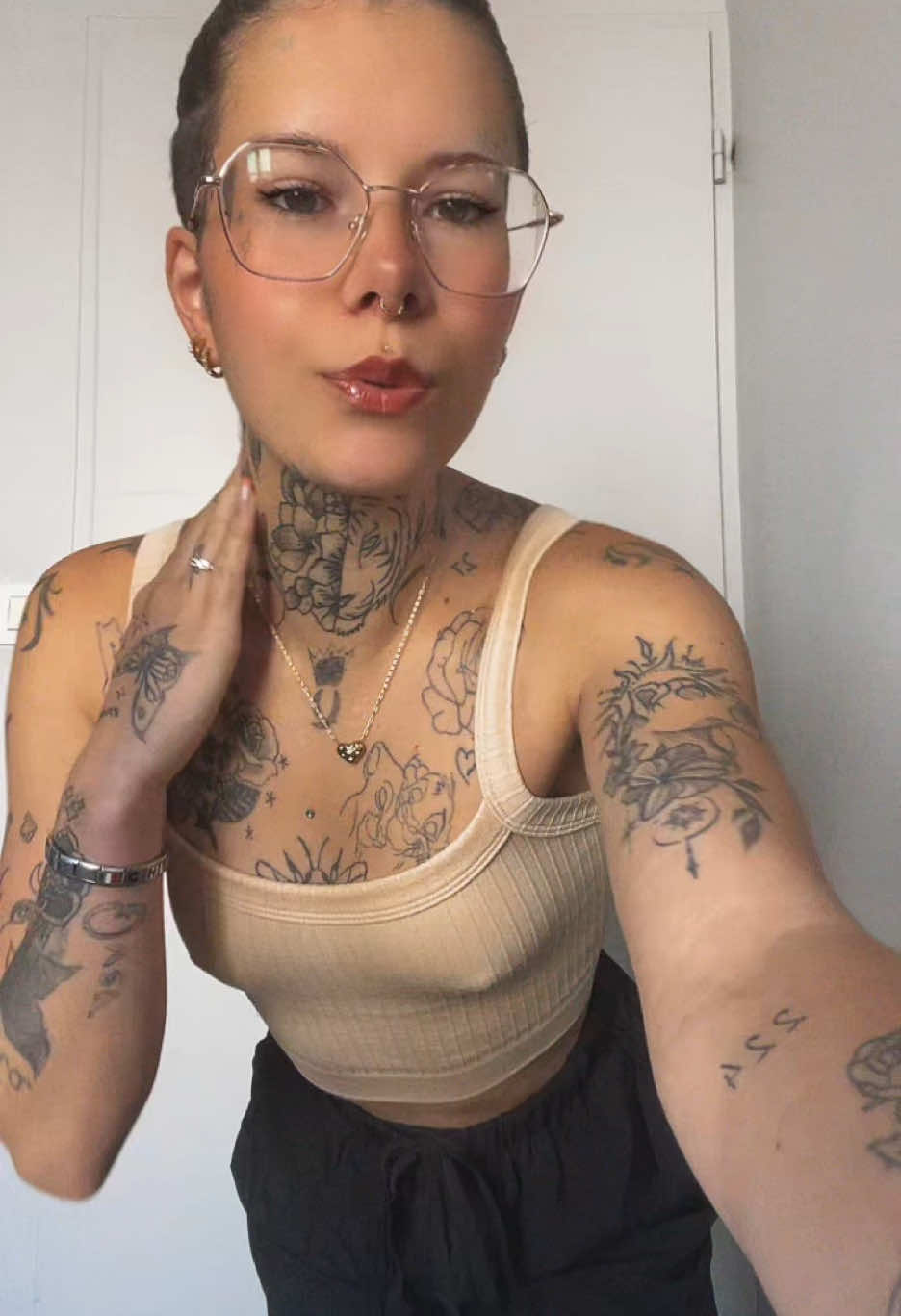 Tu n’a pas mon numéro bébé 🤩 #misslady #tatoo #wlw 