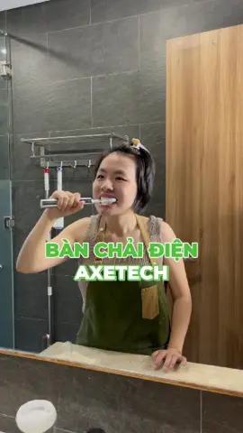 nên dùng loại bàn chải có nắp đậy nha mấy bà