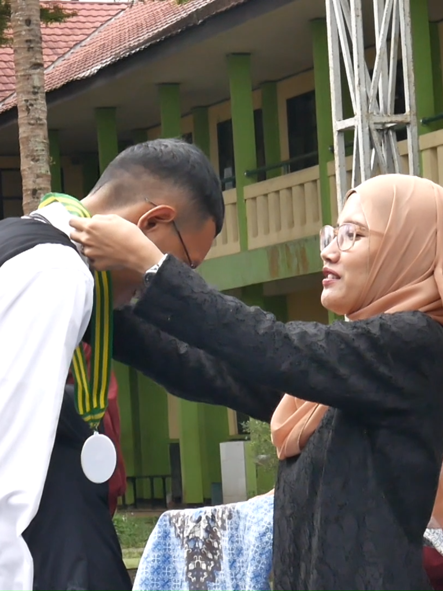 Pelepasan Sederhana Penuh Makna Kelas 12 2024/2025 - SMKN 1 Cibadak