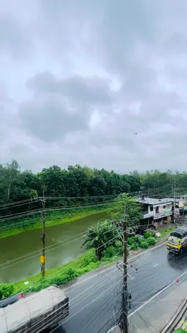 gan taaahhhhhh 💛#rainyday #rain #foryou 