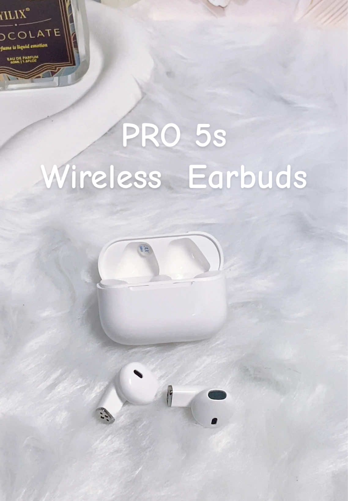 Clear sound, no wires, no limits. 🎶 #earbuds #earbudswireless #earbudsviral #pro5s #pro5swirelessearbuds #earbudsrecommendation #waterproofearphones #bluetoothearphone #bluetoothearbuds 
