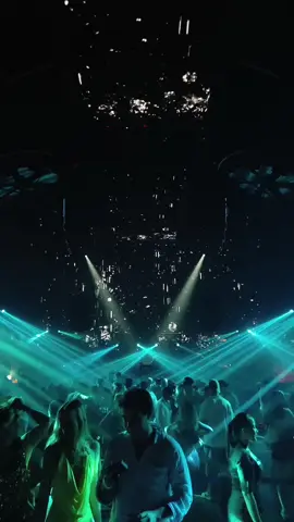 Para Ladies Mari Ramaikan Atlas Super Club!! Free entry & Free Flow sepuasnya  Cowok bayar  100K di weekday  150K di Weekend  #atlassuperclub #wsuperclub #superclub #nightclub #canggu #bali 