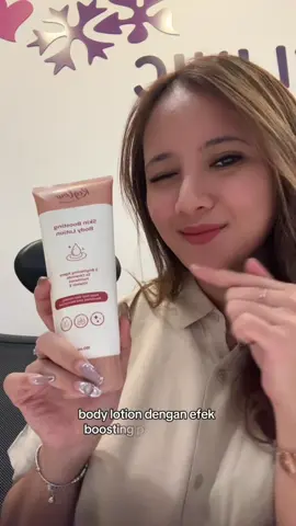 Ini dia skin boosting body lotion dari Reglow yang dapat membantu mencerahkan dan melembapkan kulit dalam waktu 5 detik😍🥰 @Reglow by Shindy Putri  