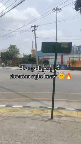 sanchii xau dhangadi ma basne manxe Haru 😆#nepaltiktok🇳🇵 #xettrini🔥 #viralvideo🔥 #fytpシ #durgamiss #dhangdimuser 
