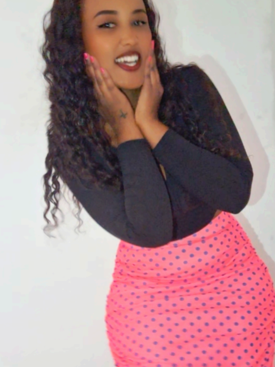 ወገቤን ነው 👉ማሪቱ ለገሠ❤ #Hilarious #strongwomen #ethiopian_tik_tok🇪🇹🇪🇹🇪🇹🇪🇹 #ማሪቱለገሰ #fyp #Nana #videoviral #hilarynegash #foryoupage #woldia #followformorevideo 