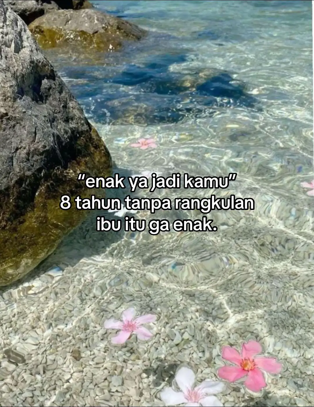 anak perempuan bungsu yang kehilangan ibu itu sama dengan kehilangan dunia nya🥹 #fyp #quote #piatu 