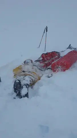 Life at death zoon (above than 8000m) extremely bed weather deathly seem, but the main approach is to summit pushed. #nevergiveup #deathzoon #everest #k2 #mountain #life #risk #explore #14x8000er #summit #8000ers 
