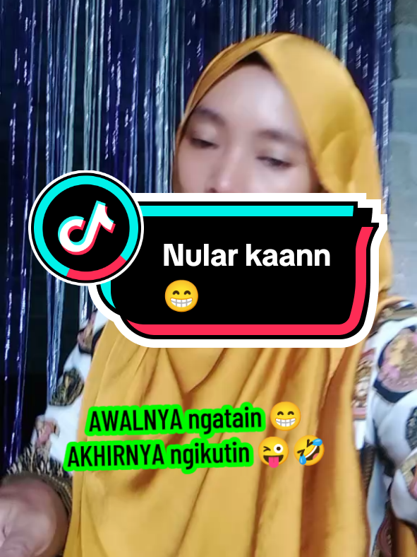 Kannn ketularan 😜🤣🤣#pasmina #pasminashimer #foryoupage #Outfitcewek #emak2hits #setelankatun #setelankatunrayon 