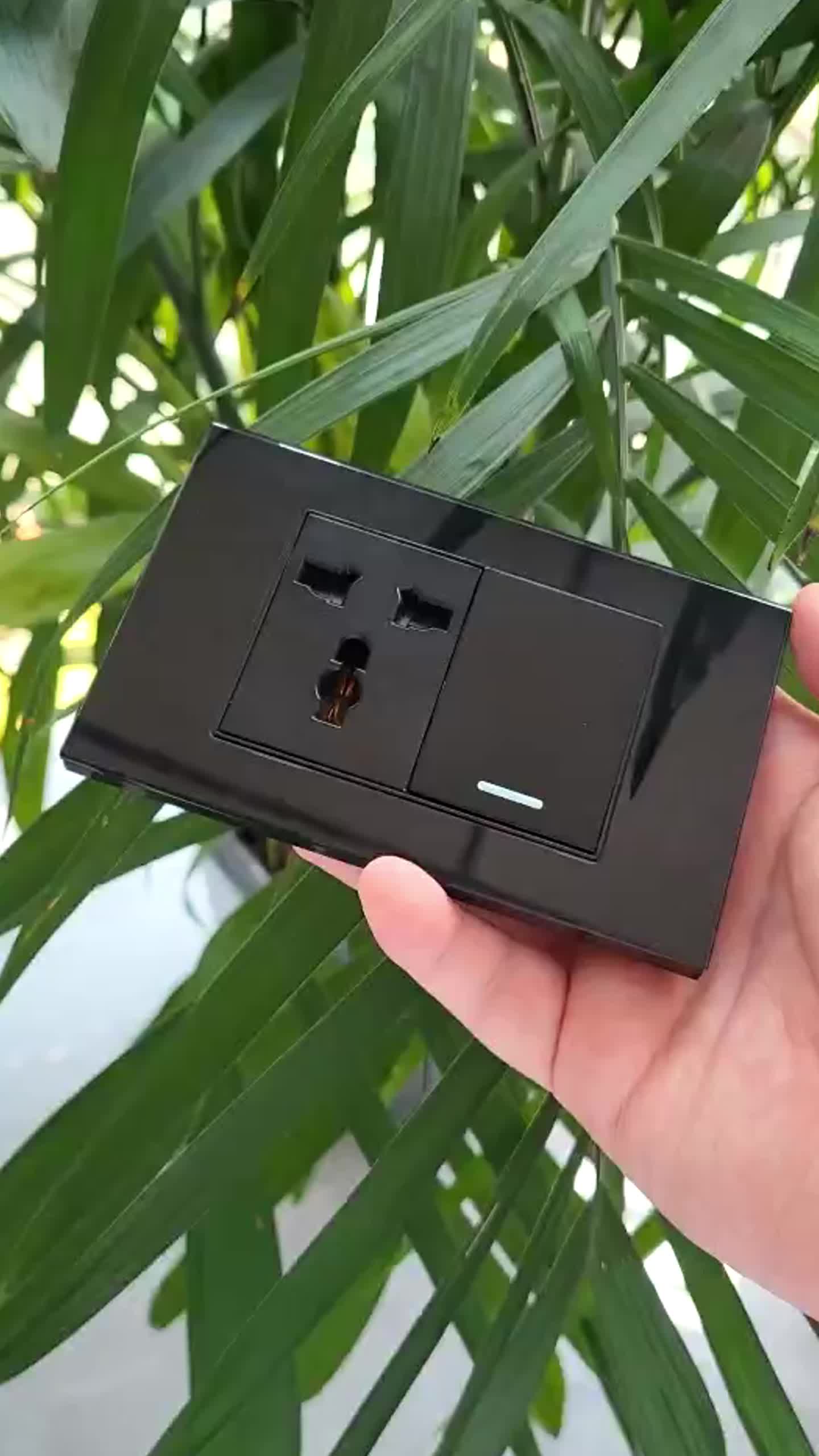 Black SUPER Wide Series 1, 2, 3 Gang Switch/Outlet socket  outlet light  switch 