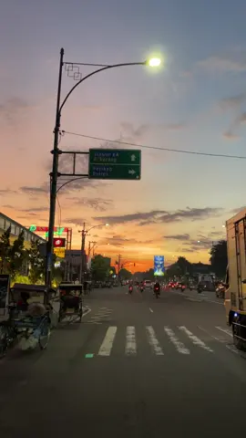 #overdostortion#10tahundibarisan#senjasorehari#pwt24jam 