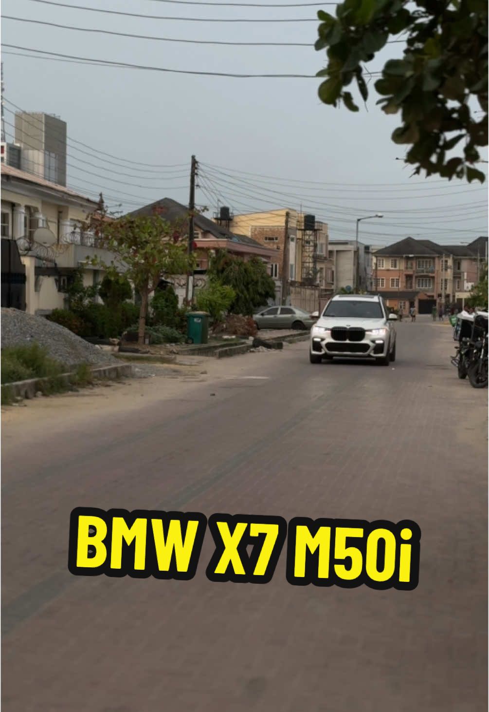 BMW X7 M50i 2022🔥 Clean Title White on Tan Thumbstart ✔ HUD display✔️ Panoramic roof✔️ 360° Camera ✔️ Gesture control ✔️ Leather interior✔ Suction doors✔️ V8 Engine ✔ Foreign used  Pristine condition💯 Price Guide: 145m 📍Lagos,Nigeria  For Enquiries DM📨 or Call📲09013879504  #bmw #mpower #x7  #car #cars #carsforsale  #carsdaily #luxury #explore #luxurylifestyle #mydreamcar #carsovereverything #carsoftheday #nigeria #lagos #abuja #azeefaq