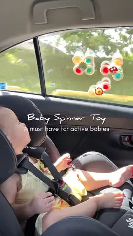 This is our favourite toy to bring around to distract Jada. We use it when we go for longer car rides or if she’s bored waiting for us to finish our meals at the restaurant 🤭 #spintoy #favouritetoy #toddlertoys #toysforbabies #toysfor1yearold #spinnertoy 