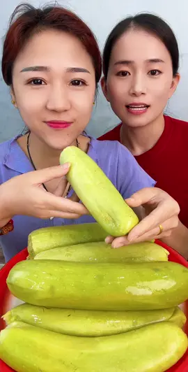 开饭了姐妹们，晚上直播间等你们哦 @欣欣超爱吃（招助播）