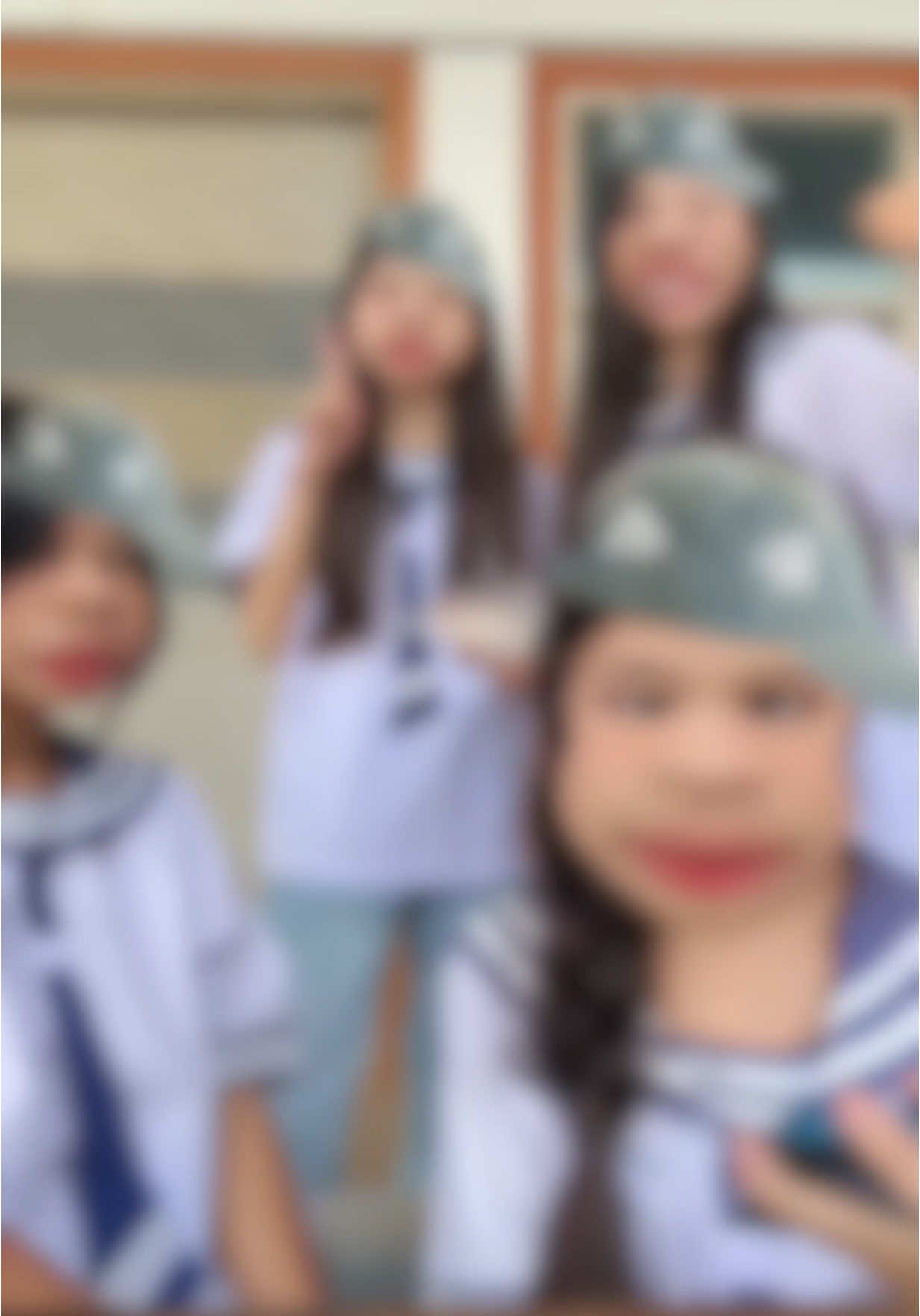 我衣服好不好看💩#热门 #我要上推薦 #大华佛经示范学校 @zgf @呆呆小猫. @瑞了个瑞 @xiaojie928 