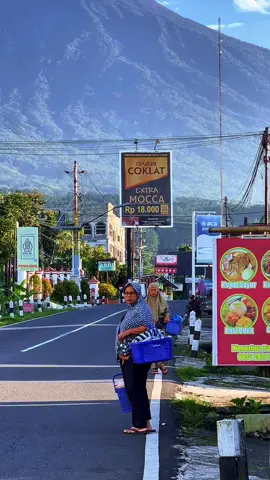 Nikmati Suasana Pagi di Baturraden 