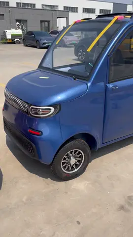 Vejam quantas pessoas o meu carro pode acomodar. #electrictricyclefactory #electrictricycle #threewheeler #tricycle #tricyclebusiness #cargo #electrictricyclecargo ##foryour #fyp 