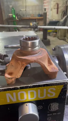 EMBUCHAMENTO LUVA🔥  #machine #torno #tresadora #cnc #usinagem #o #industria #a #metal #mecanizado #mecanica #metalurgica #fresa #machining #metalmecanica #n #lathe #ceramica #cncmachining #ferramentaria #tornearia #mecanizadocnc #metalurgia #tornocnc #machinist #engenharia #tornomecanico #cncmachine #soldador #soldadura