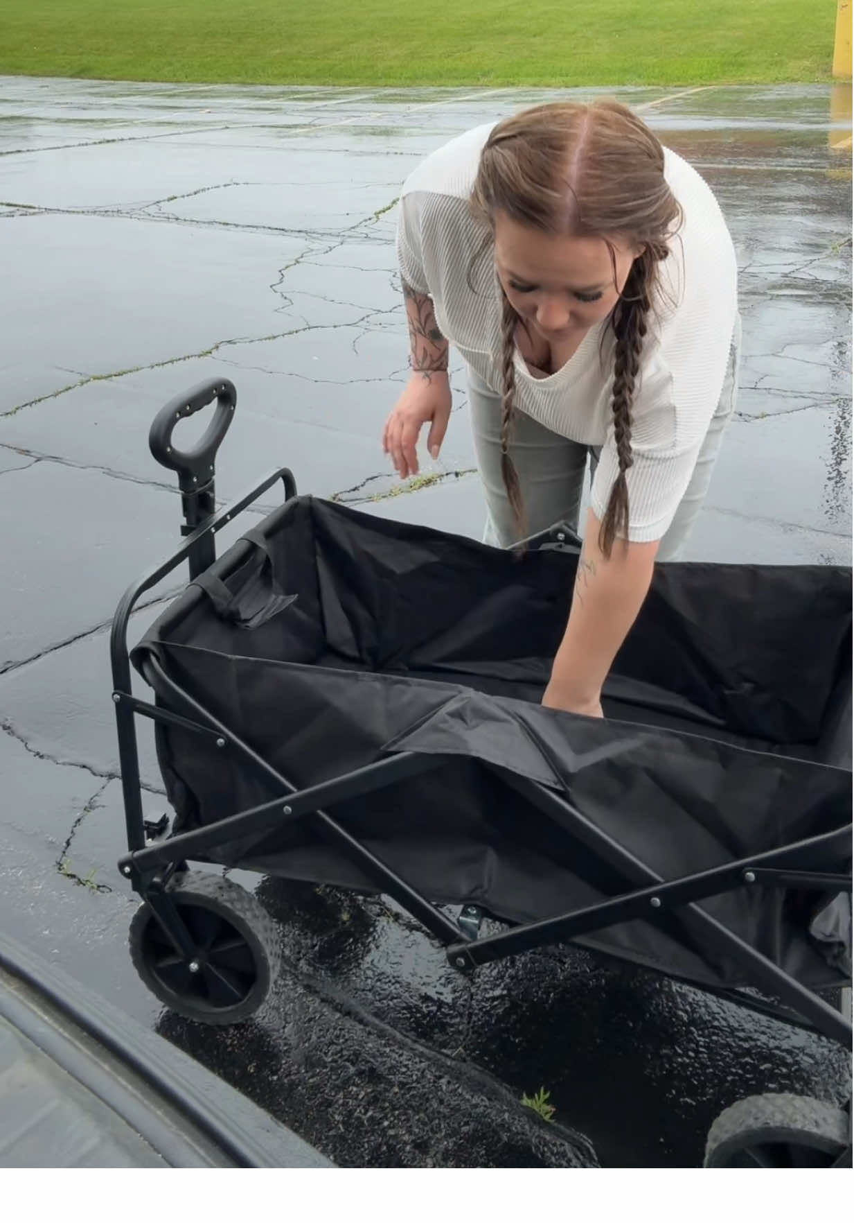 Talk about TIME SAVER! #travel #hotel #camping #stroller #timesaver #wagon #tiktokshopcreatorpicks #tiktokshopsummerturnup #dealsforyoudays #tiktokshopmemorialday 