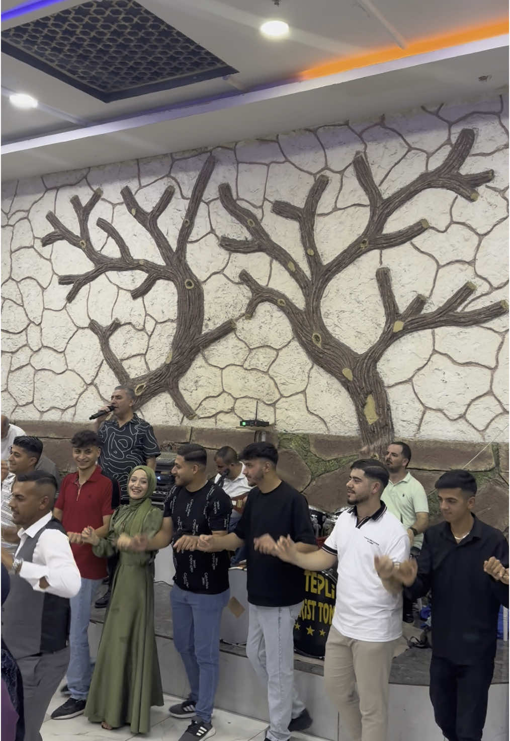 Takip etmeyi unutmayın #bataristtomas #laradüğünsalonu #keşfet #keşfetteyizzz #gaziantep #tiktoklive 