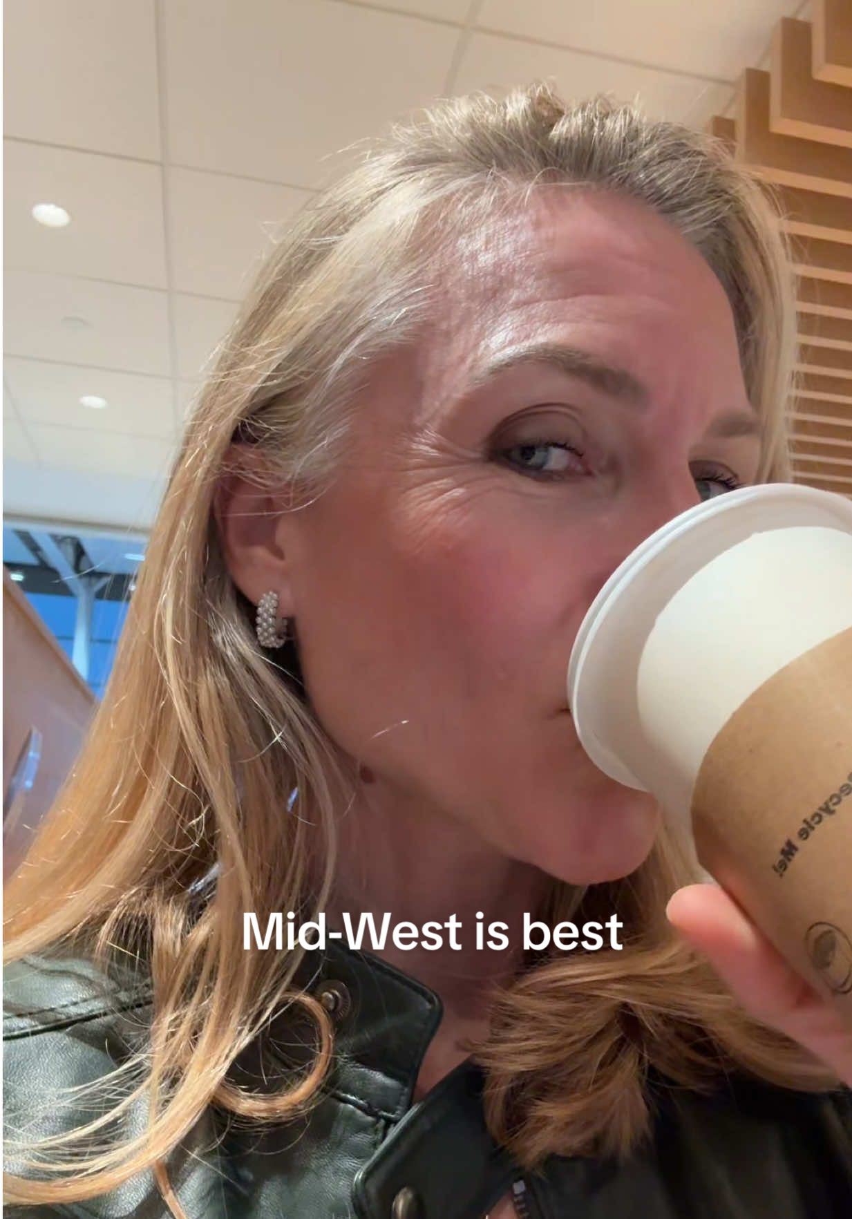 Save for one coffee barista who just seemed emo in general, everyone I came across in Indiana has been unselfconsciously good natured and engaged. Loved it, will be back.  #womenwhotravel #traveltiktok #travel #traveltok #traveltips #worldtok #lafayetteindiana #traveletiquette 