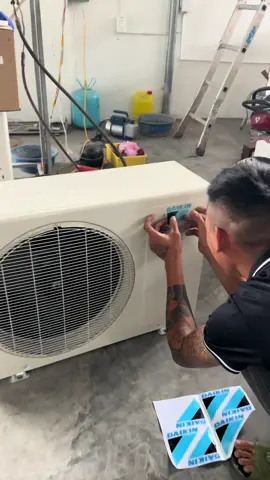 Daikin này lạ lắm ae thấy bh chưa kkk #hahaha😂😂😂 #xuhuong #suadienlanh #airconditioner 